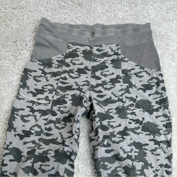 XCVI Wearables Camo Skinny Pull On Pants utility y2k streetwear XS - Picture 1 of 8